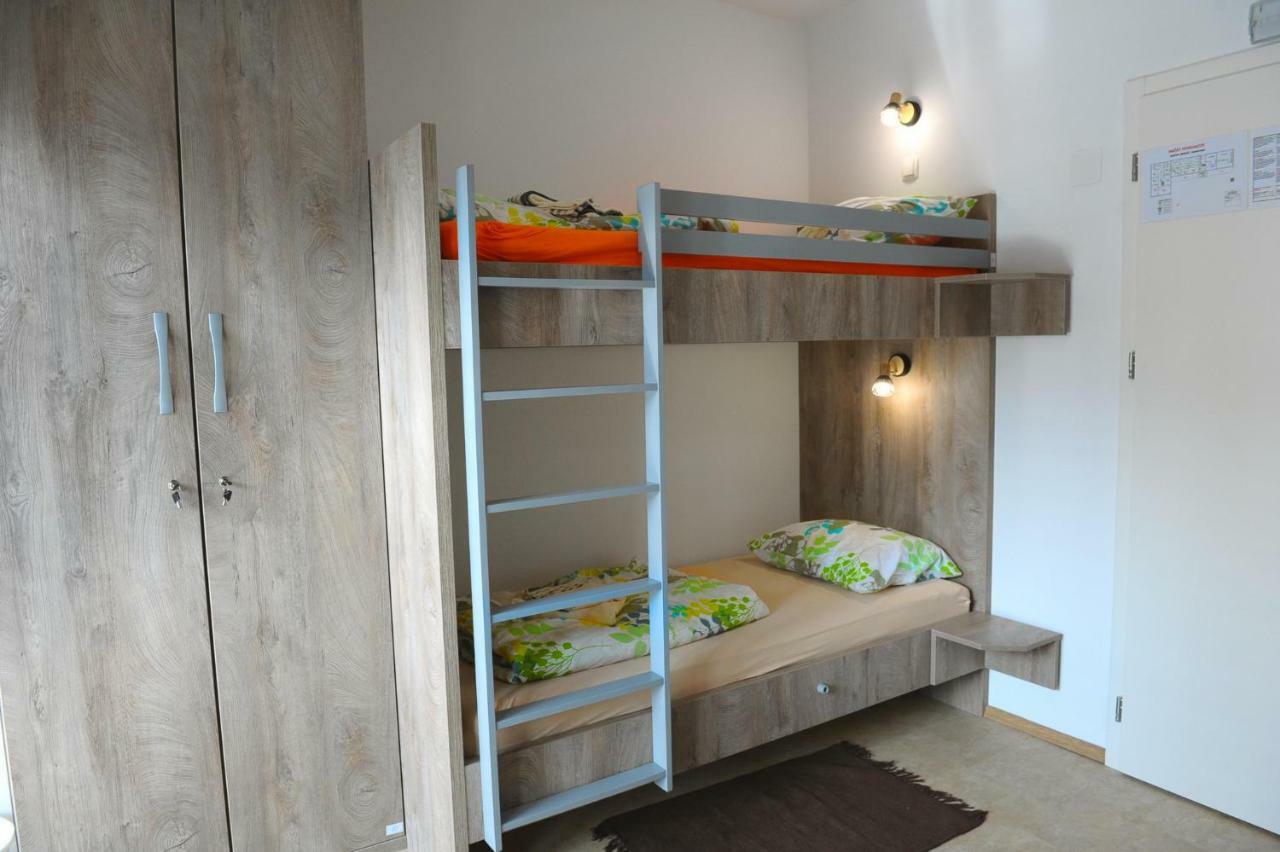 Hostel Ormoz Εξωτερικό φωτογραφία
