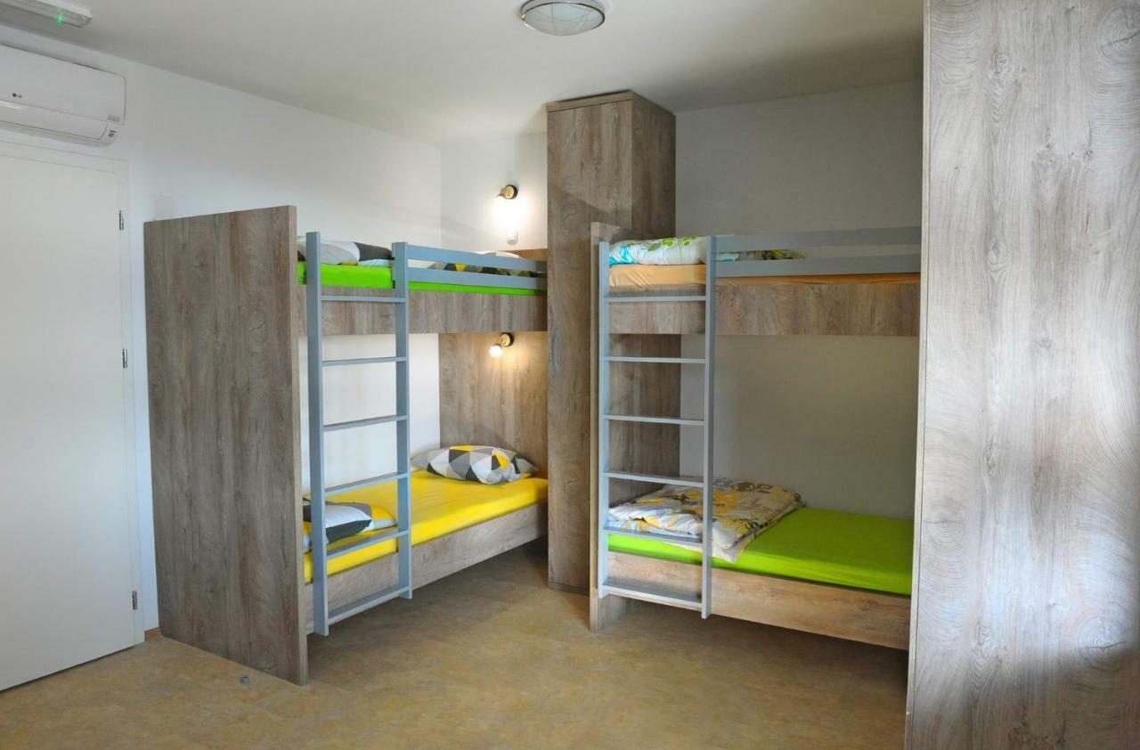 Hostel Ormoz Εξωτερικό φωτογραφία