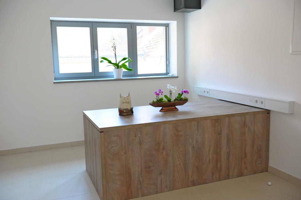 Hostel Ormoz Εξωτερικό φωτογραφία
